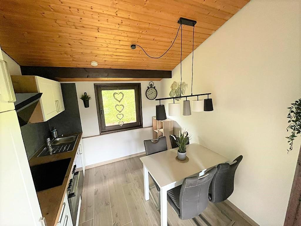 Sauerlaender Henne-Luett Vila Meschede Exterior foto